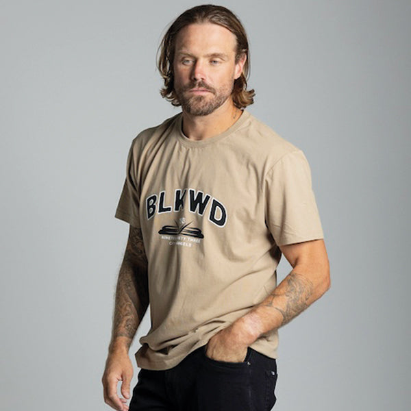 MENS CASUAL BESWICK TEE SAND